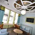 Saint Georges Lafayette Hotel