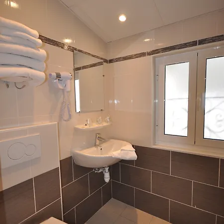 Saint Georges Lafayette Hotel 3*