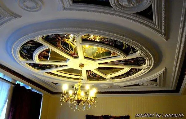 Saint Georges Lafayette Hotel