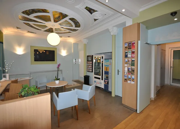 Saint Georges Lafayette Париж